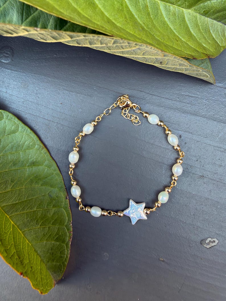 Cultured Pearl , Baroque Star Bracelet, Gold Tone, Adjustable Dainty Jewelry